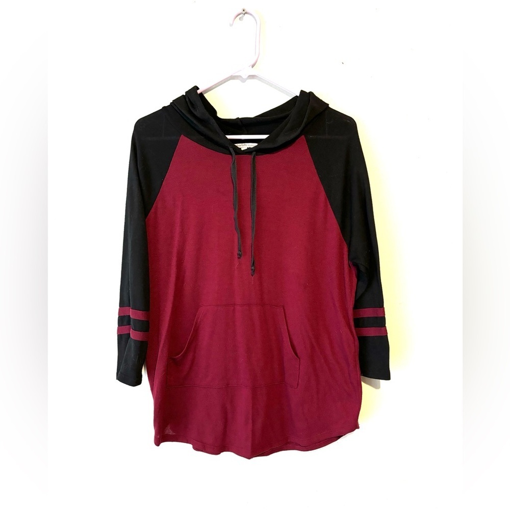 Charlotte Russe Women's Black & Maroon Hoodie Pullover Sweater Size XL